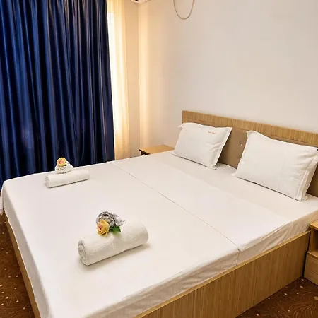 Italia Boutique Hotel Navodari