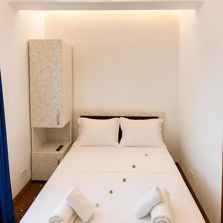 Italia Boutique מלון Năvodari